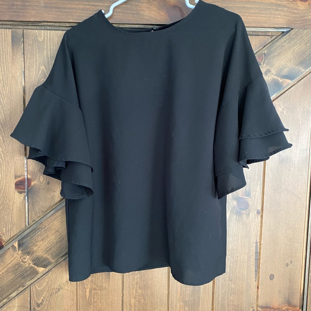 Black blouse with flowy sleeves
